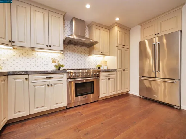 2155 Pleasant Hill Road, Pleasant Hill, California 94523-3509