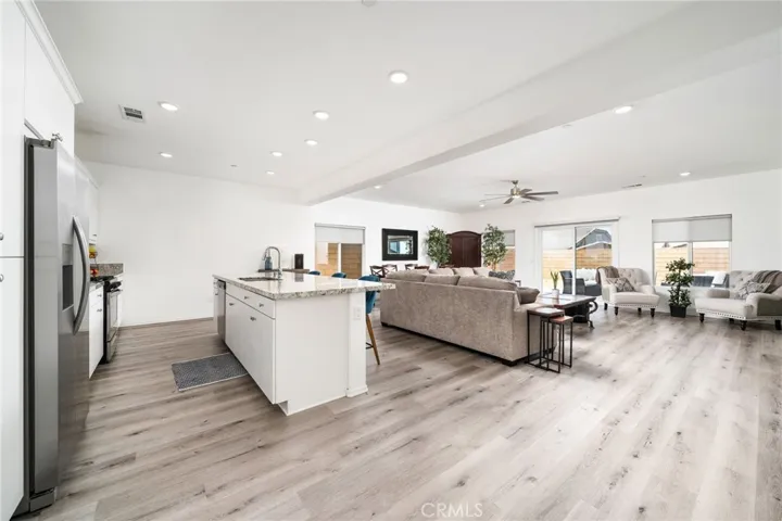 13332 Via Palma Road, Victorville, California 92392