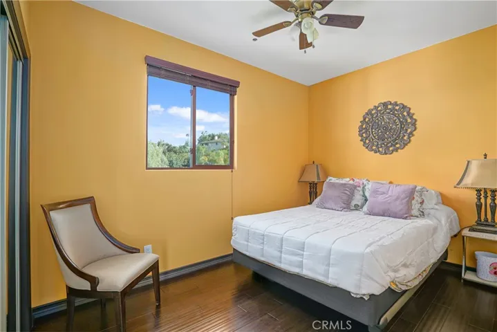 upstairs bdrm