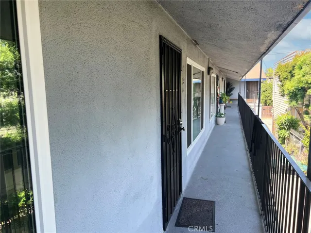 2521 E 7th Street, Long Beach, California 90804