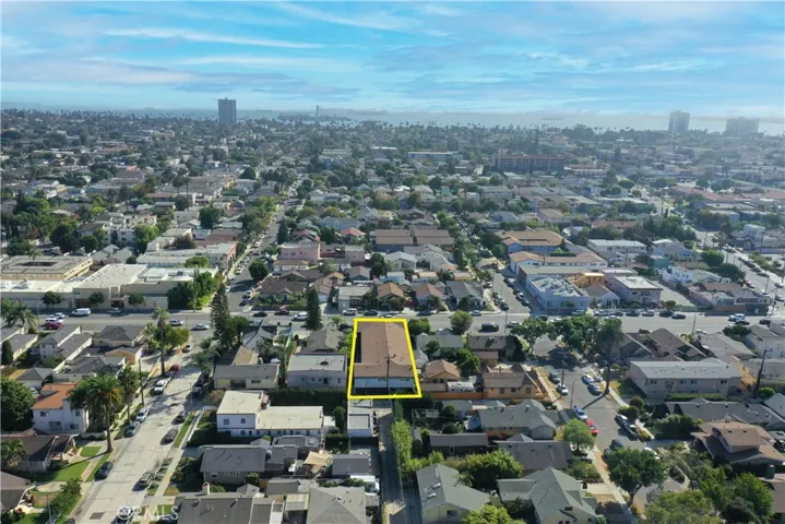 2521 E 7th Street, Long Beach, California 90804