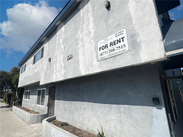 2521 E 7th Street, Long Beach, California 90804