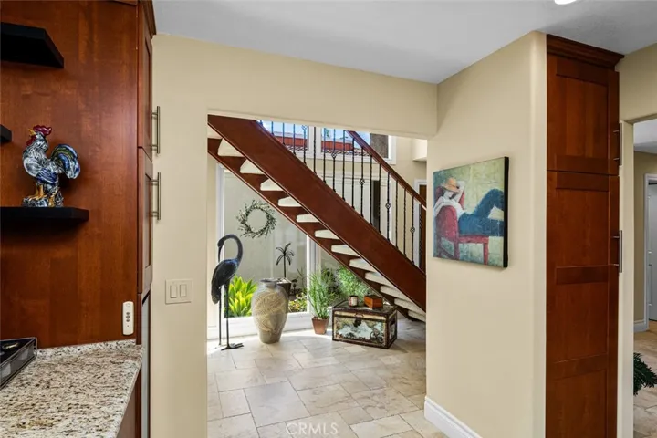 21945 Cayuga Lane, Lake Forest, California 92630