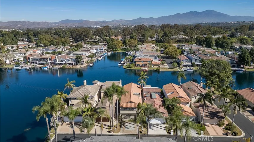 21945 Cayuga Lane, Lake Forest, California 92630