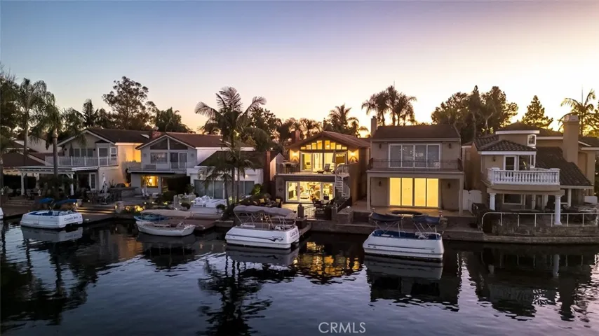 21945 Cayuga Lane, Lake Forest, California 92630