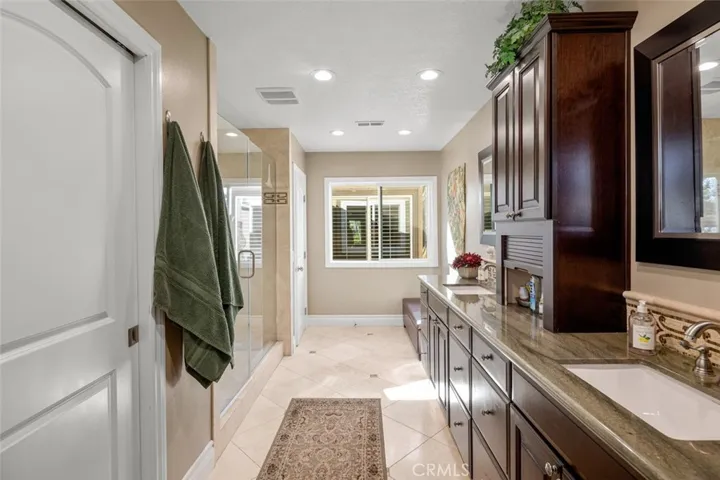 21945 Cayuga Lane, Lake Forest, California 92630