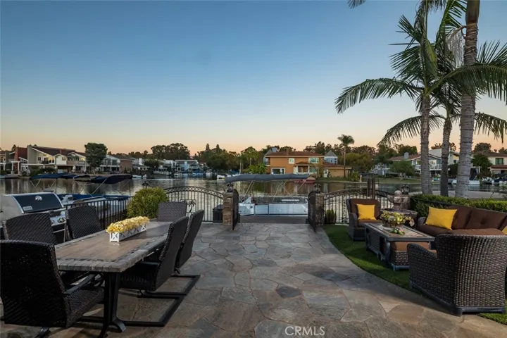 21945 Cayuga Lane, Lake Forest, California 92630