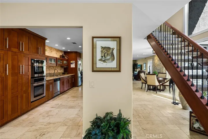21945 Cayuga Lane, Lake Forest, California 92630