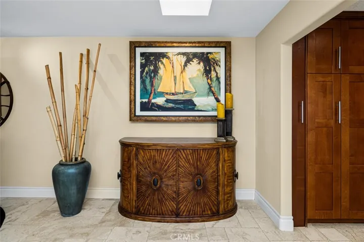 21945 Cayuga Lane, Lake Forest, California 92630