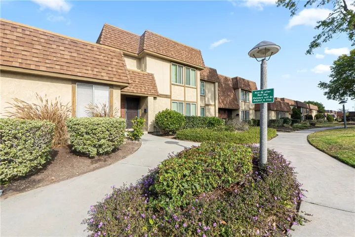 5170 Banbury Circle, La Palma, California 90623