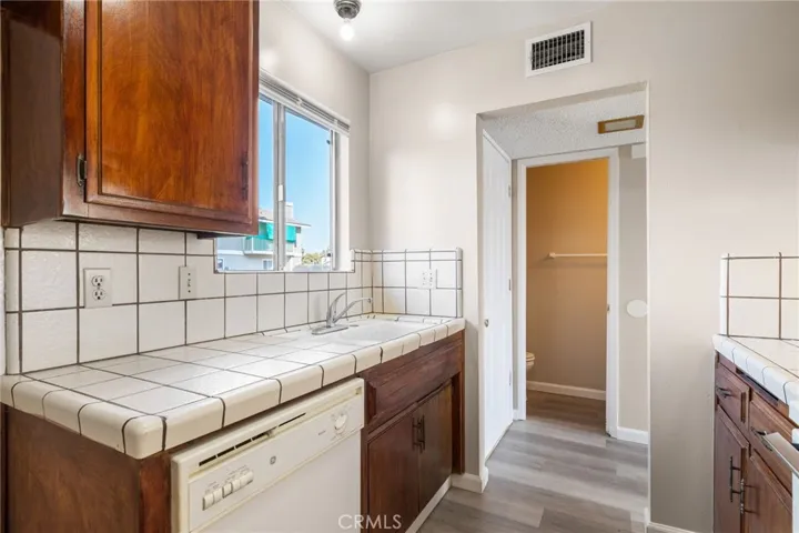 2533 7th Street, Wasco, California 93280