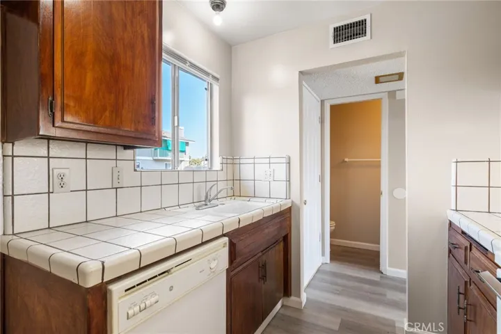 2549 7th Street, Wasco, California 93280