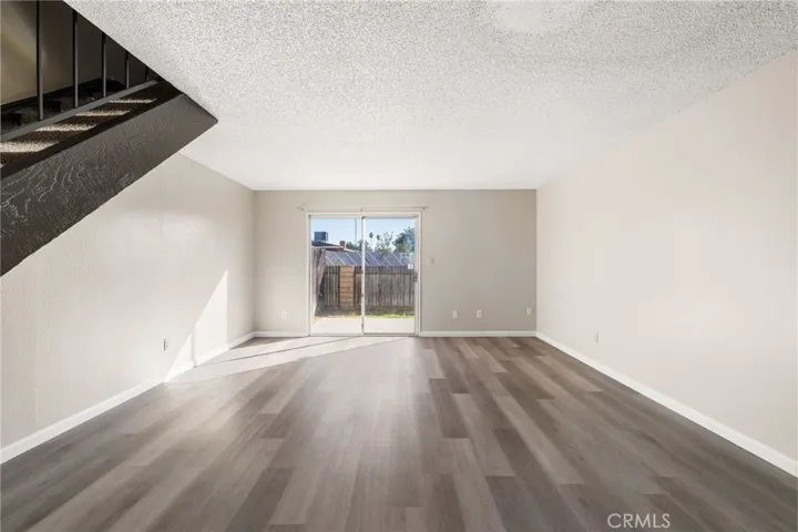 2549 7th Street, Wasco, California 93280