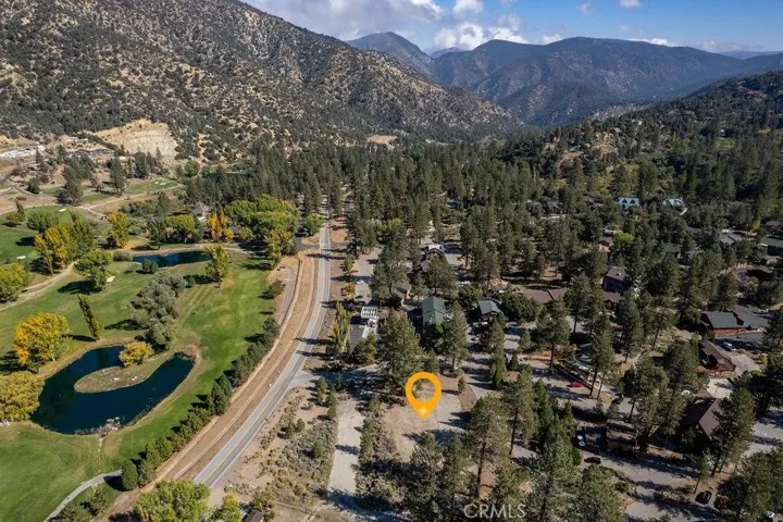 16330 Mil Potrero, Pine Mountain Club, California 93222