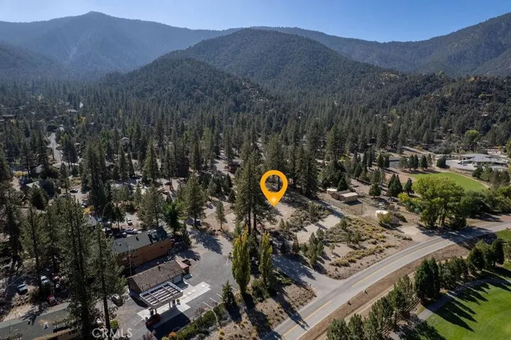 16330 Mil Potrero, Pine Mountain Club, California 93222