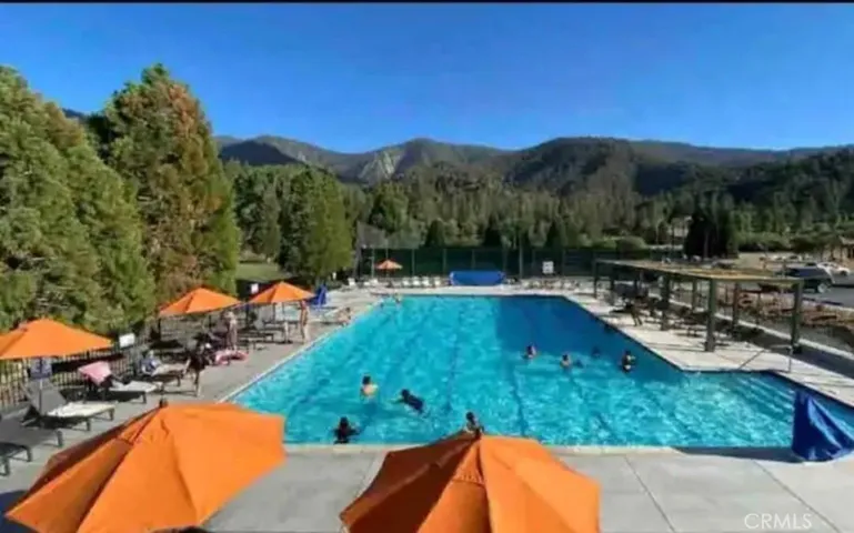 16330 Mil Potrero, Pine Mountain Club, California 93222