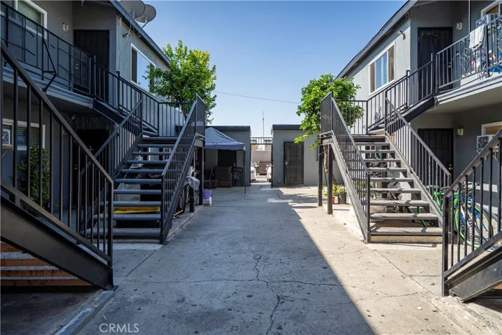 11122 Bonwood Road, El Monte, California 91733