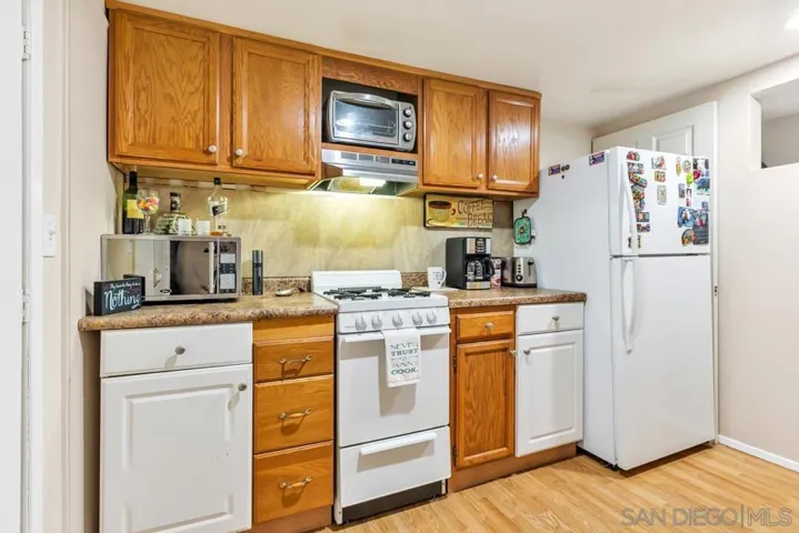 9273 Camino Paz Ln, La Mesa, California 91941