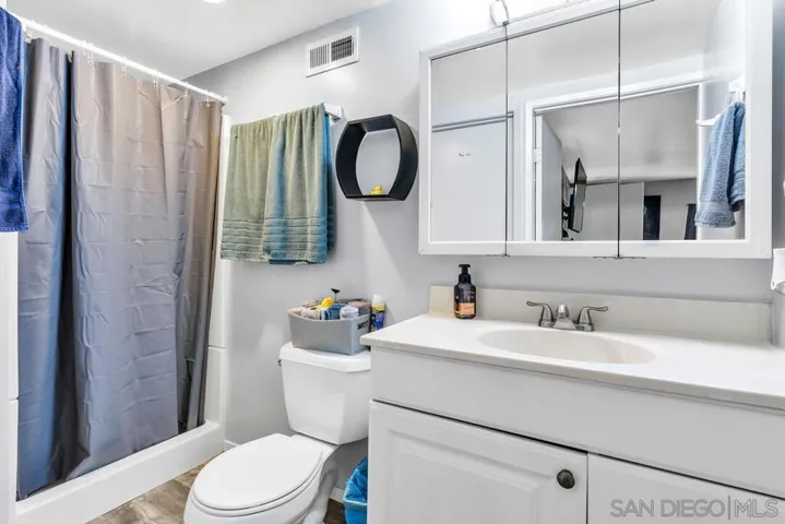 9273 Camino Paz Ln, La Mesa, California 91941