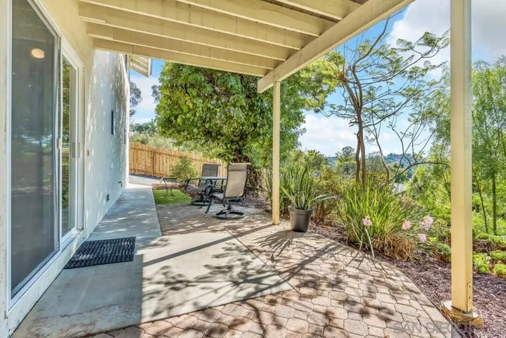 9273 Camino Paz Ln, La Mesa, California 91941