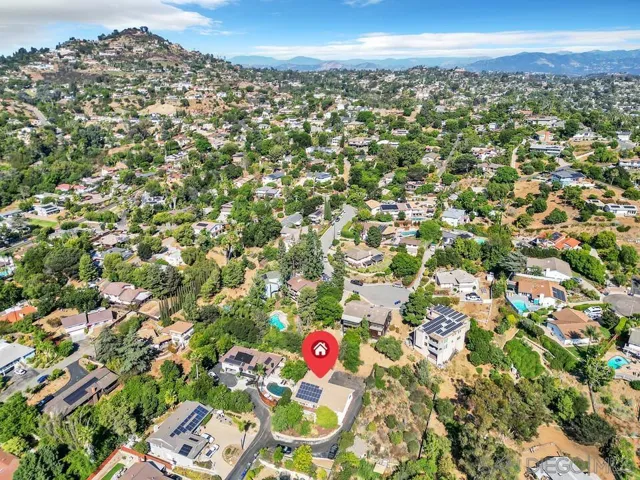 9273 Camino Paz Ln, La Mesa, California 91941