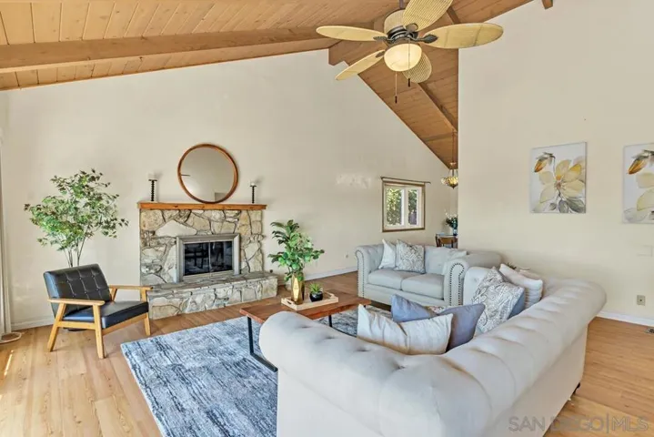 9273 Camino Paz Ln, La Mesa, California 91941