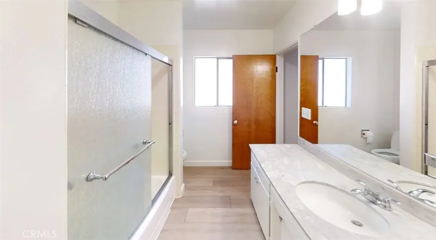 1140 E Maple Avenue, Orange, California 92866