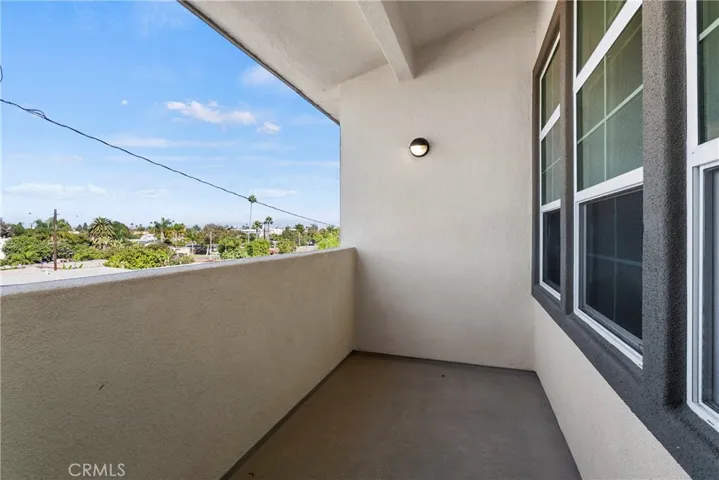 Balcony on 3rd Primary