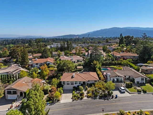306 Casitas Bulevar, Los Gatos, California 95032