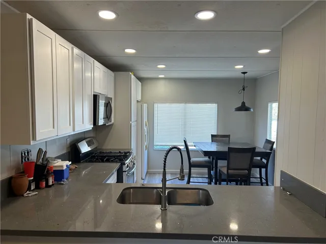 44577 Miller Way, Hemet, California 92544