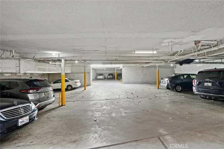 1035 N Hayworth Avenue, West Hollywood, California 90046