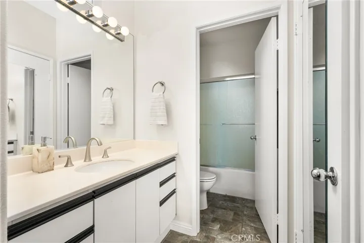 1014 S Country Glen Way, Anaheim Hills, California 92808