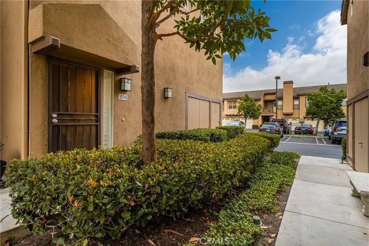 1014 S Country Glen Way, Anaheim Hills, California 92808