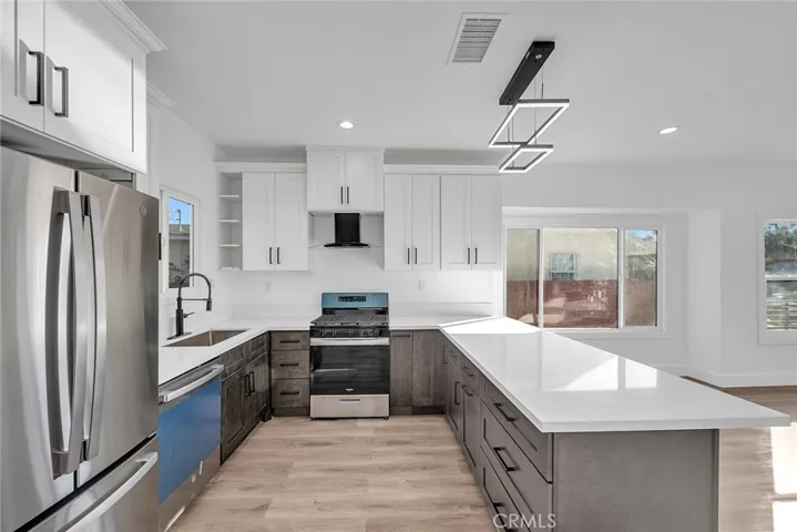 5414 5416 3rd Ave Avenue, Los Angeles, California 90043