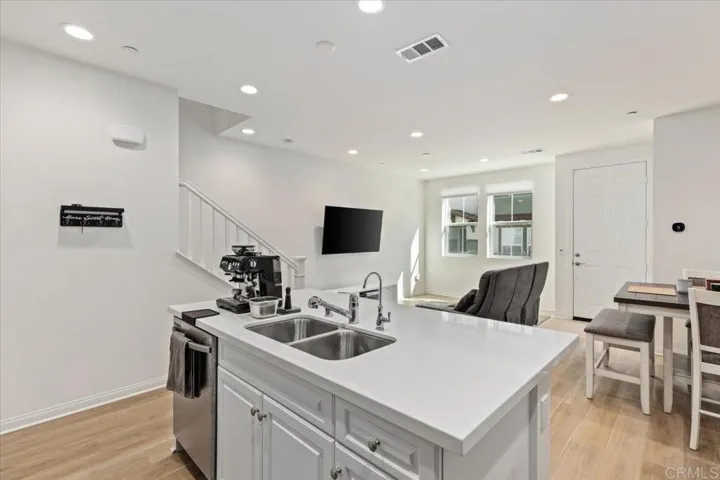 10741 Graphite St., Spring Valley, California 91977
