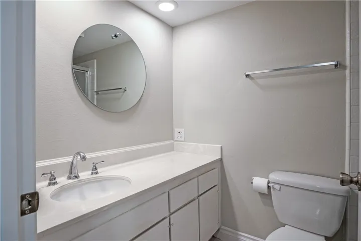 2490 S Ola Vista 14, San Clemente, California 92672