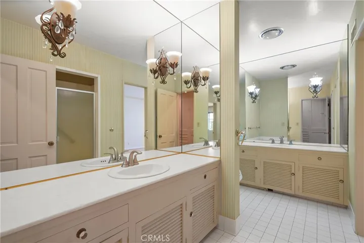 1015 San Marino Avenue, San Marino, California 91108