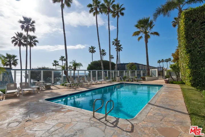 11906 Whitewater Lane, Malibu, California 90265