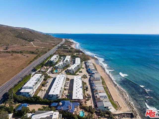 11906 Whitewater Lane, Malibu, California 90265