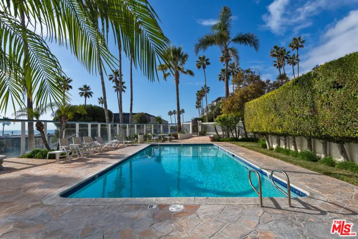 11906 Whitewater Lane, Malibu, California 90265