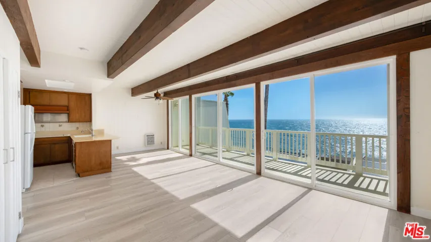 11906 Whitewater Lane, Malibu, California 90265