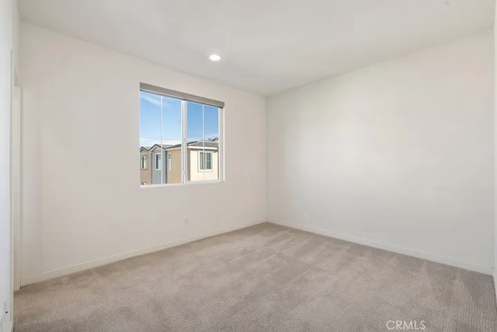 3rd floor guest bedroom