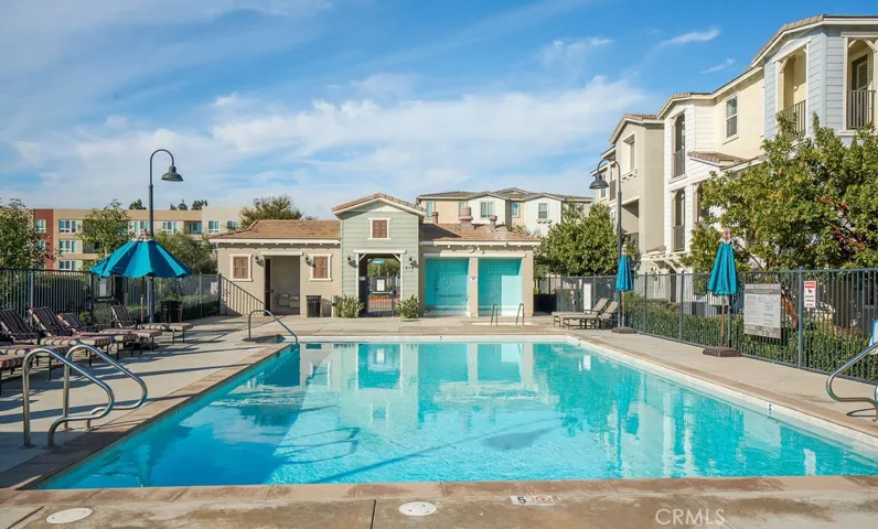 Large Pool!