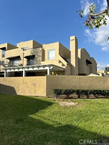 27912 Amber 225, Mission Viejo, California 92691