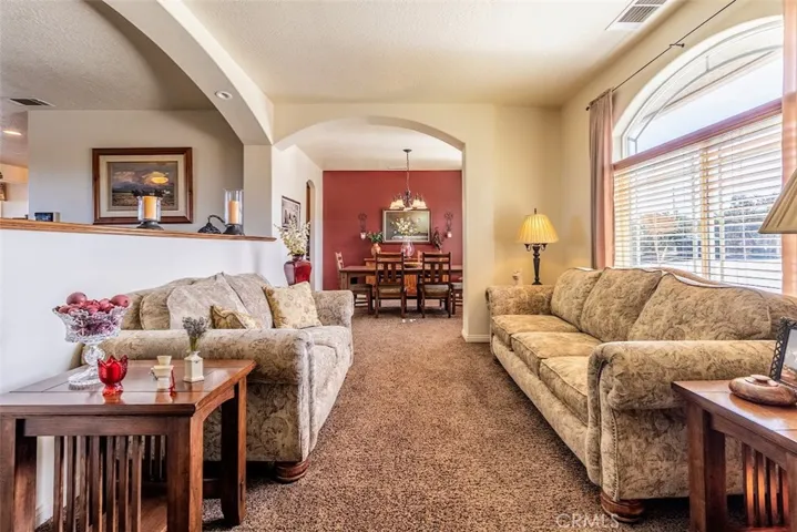 2038 Hollister Road, Pinon Hills, California 92372