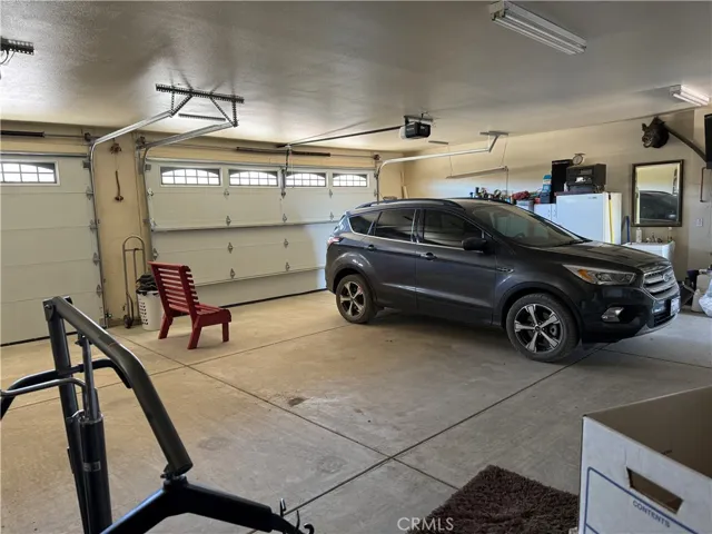 2038 Hollister Road, Pinon Hills, California 92372