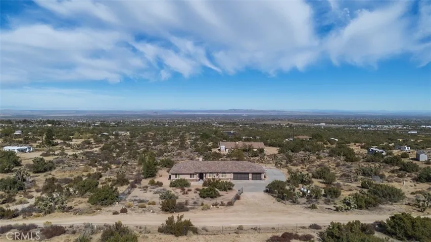 2038 Hollister Road, Pinon Hills, California 92372