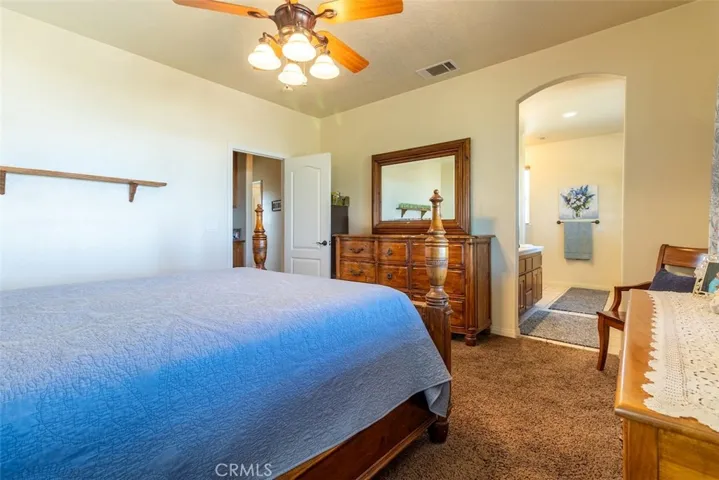 2038 Hollister Road, Pinon Hills, California 92372