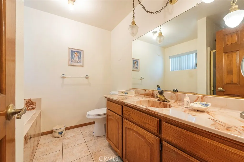 23729 Citrus Avenue, Perris, California 92570 home-pic-38