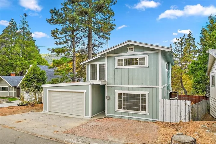22726 Laurel Lane, Crestline, California 92325